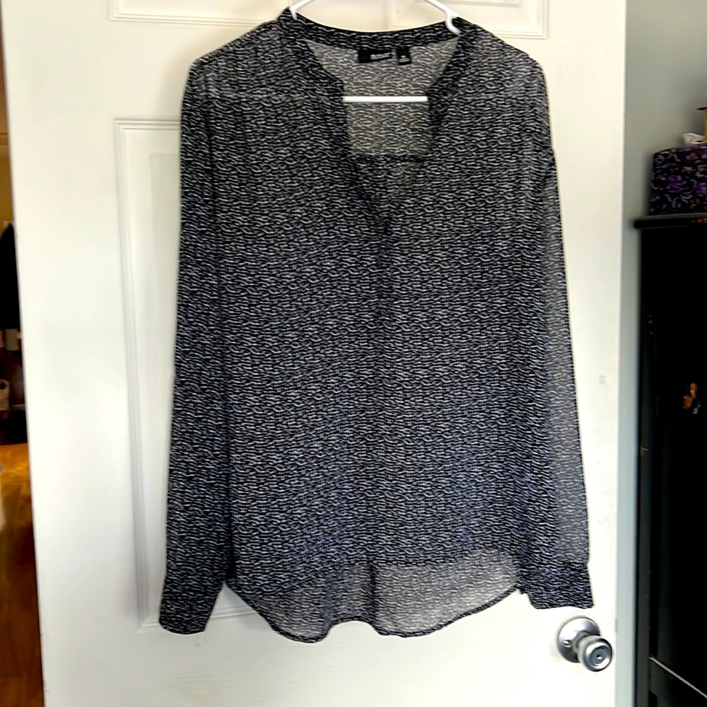 a.n.a.  Woman's Black and White Sheer Blouse  Size Mediium